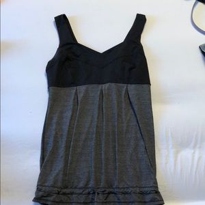 Black and gray lulu lemon workout tank